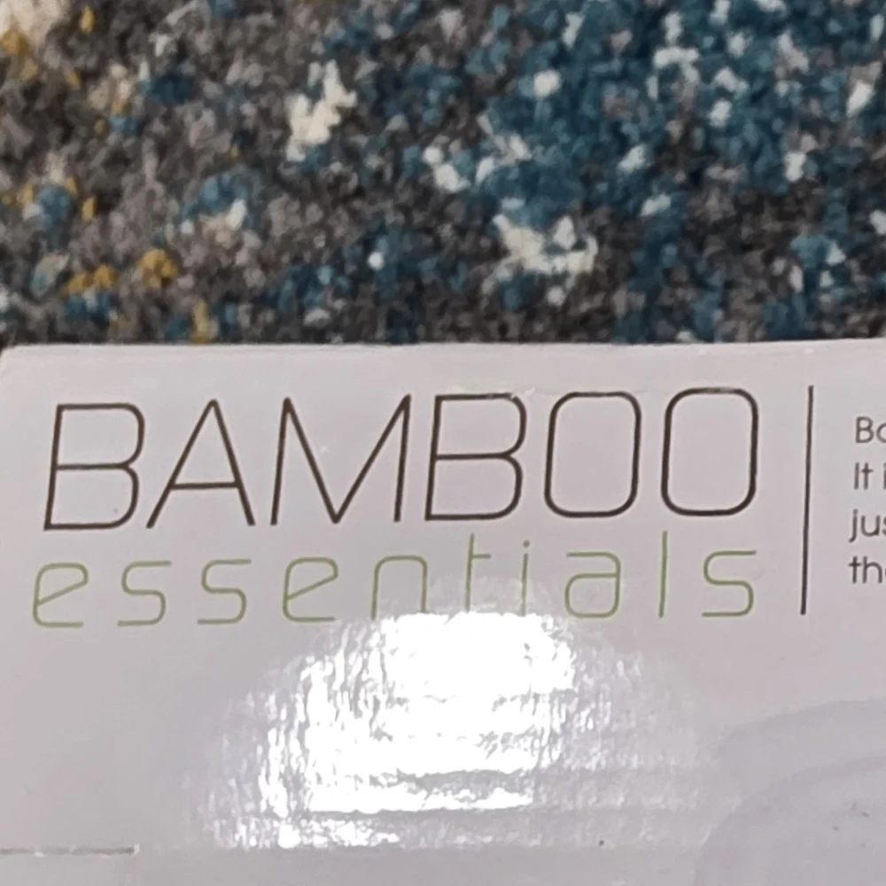 Bamboo essentials Set of 3 Porcelain Bakers with Lids On Bamboo Tray